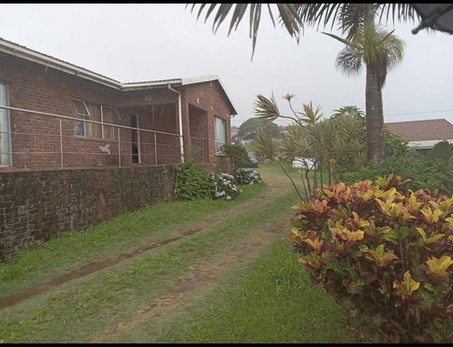 7 BEDROOM HOUSE FOR SALE IN TREASURE BEACH